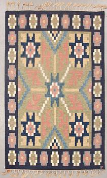 MATTA, rölakan, "Vemmenhög", design Erik Lundberg, Vävaregården. Ca 242 X 168 cm.