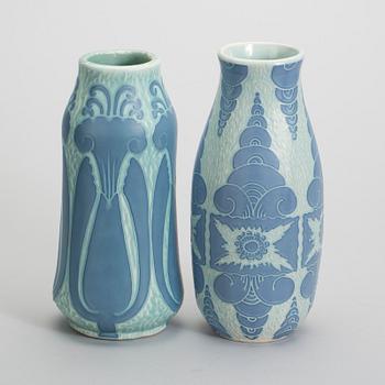 VASER, 2 st, flintgods, Josef Ekberg, Gustavsberg, Sgrafitto, signerade och daterade 1919-21.