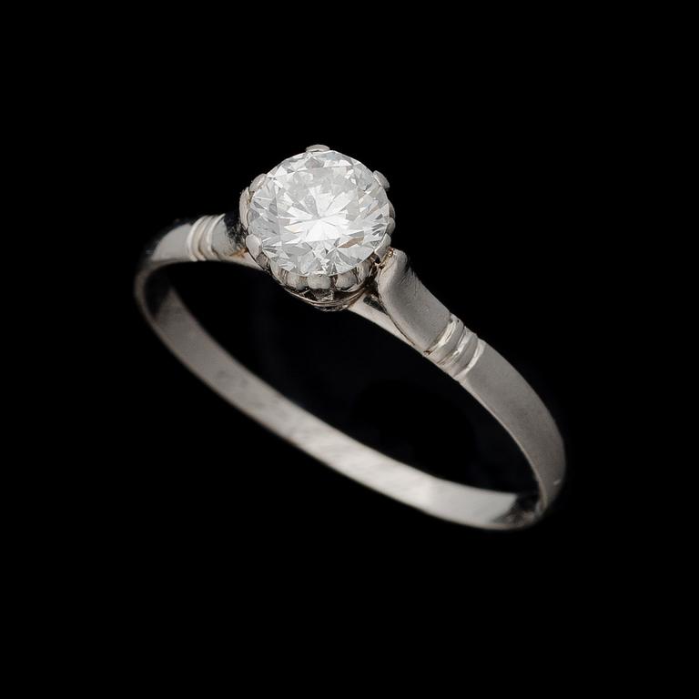 A RING, brilliant cut diamond, 18K white gold.