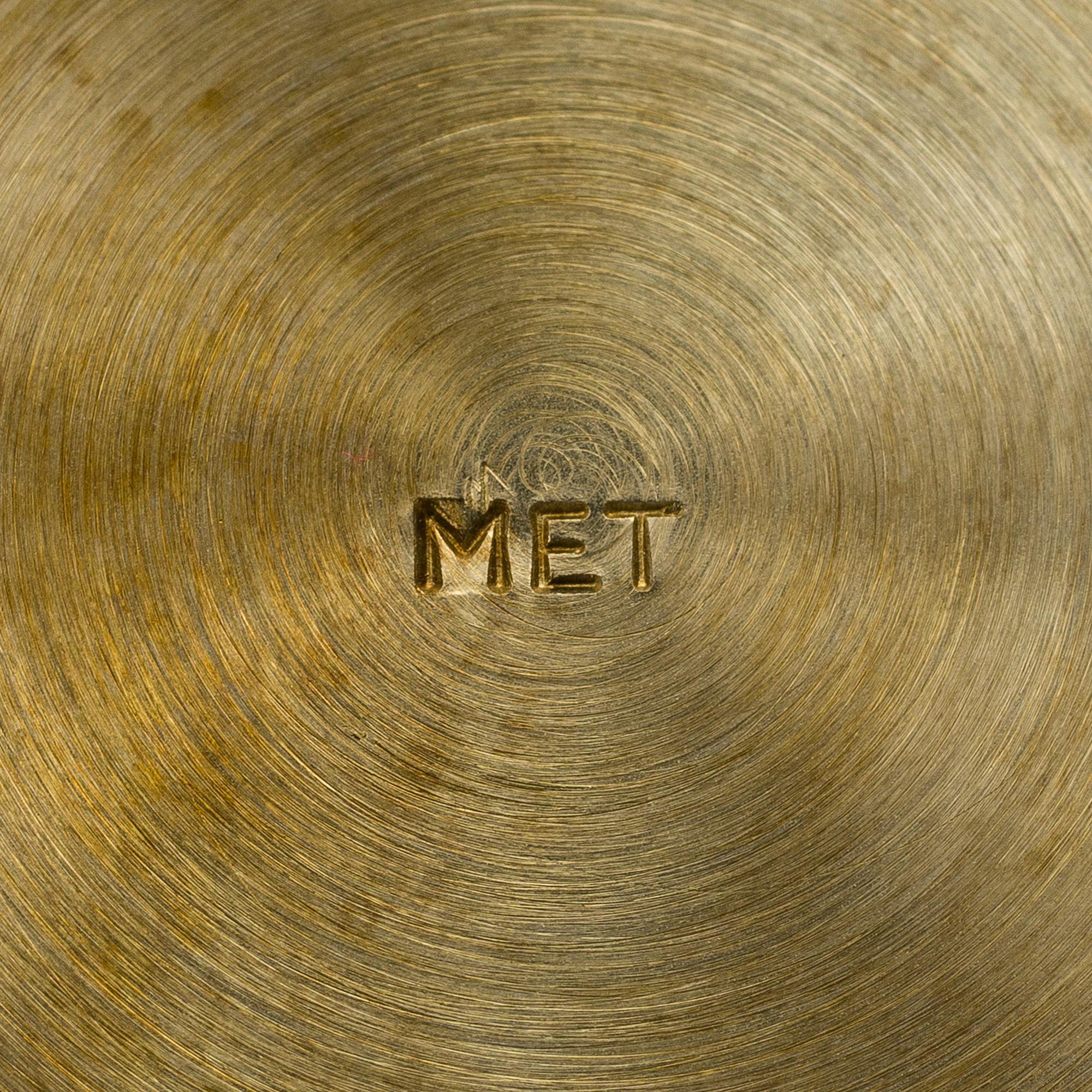 KYNTTILÄNJALKOJA, 2 kpl, hopeaa 830. Auran Kultaseppä, Turku 1970-luku.