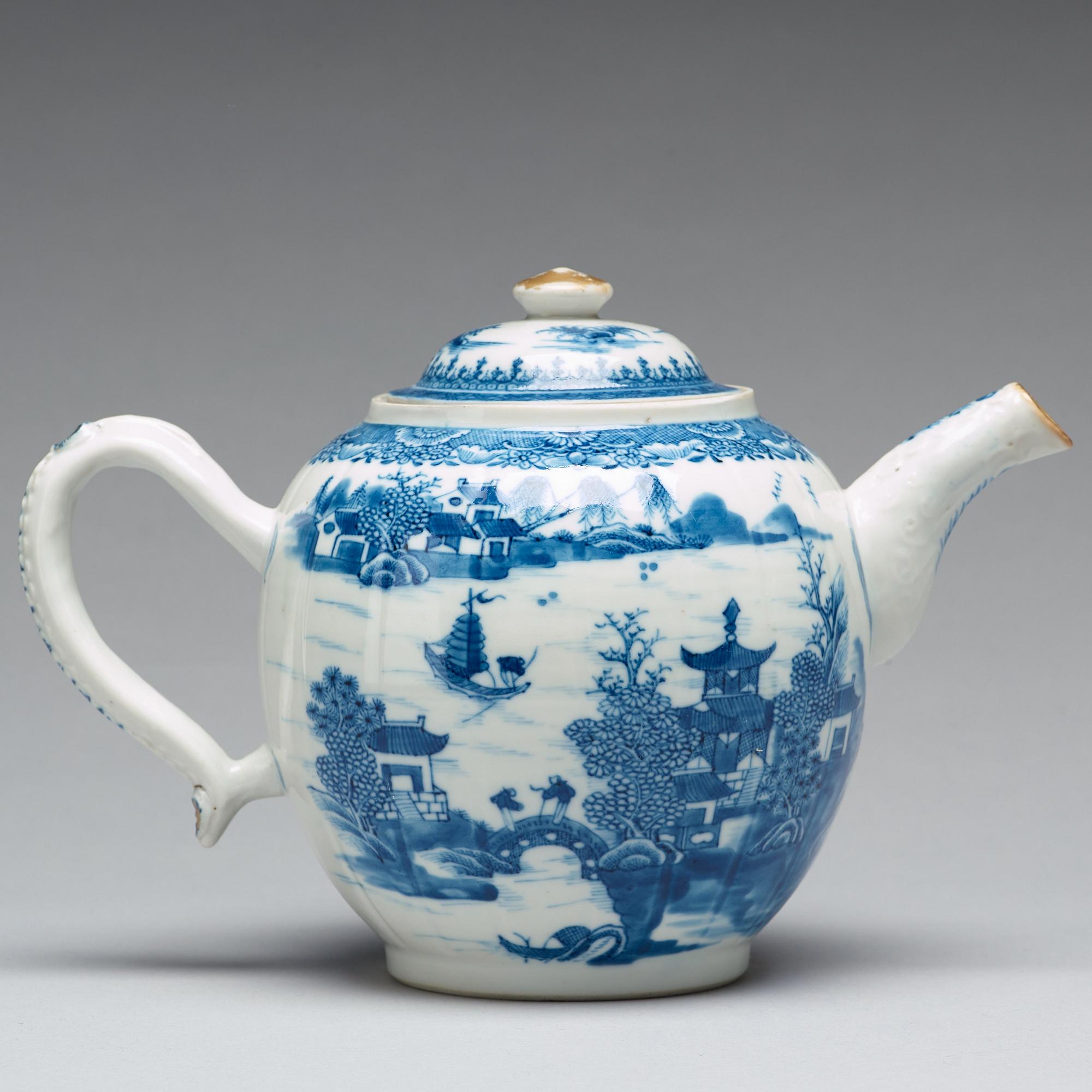 PUNCHKANNA med LOCK, kompaniporslin. Qingdynastin, Qianlong (1736-95).