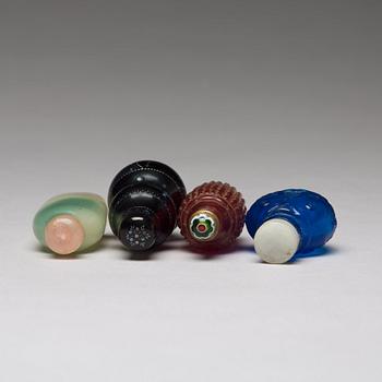 A group of four Chinese snuff bottles.