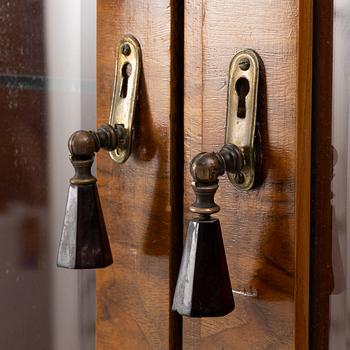 Display cabinet, 1930s.