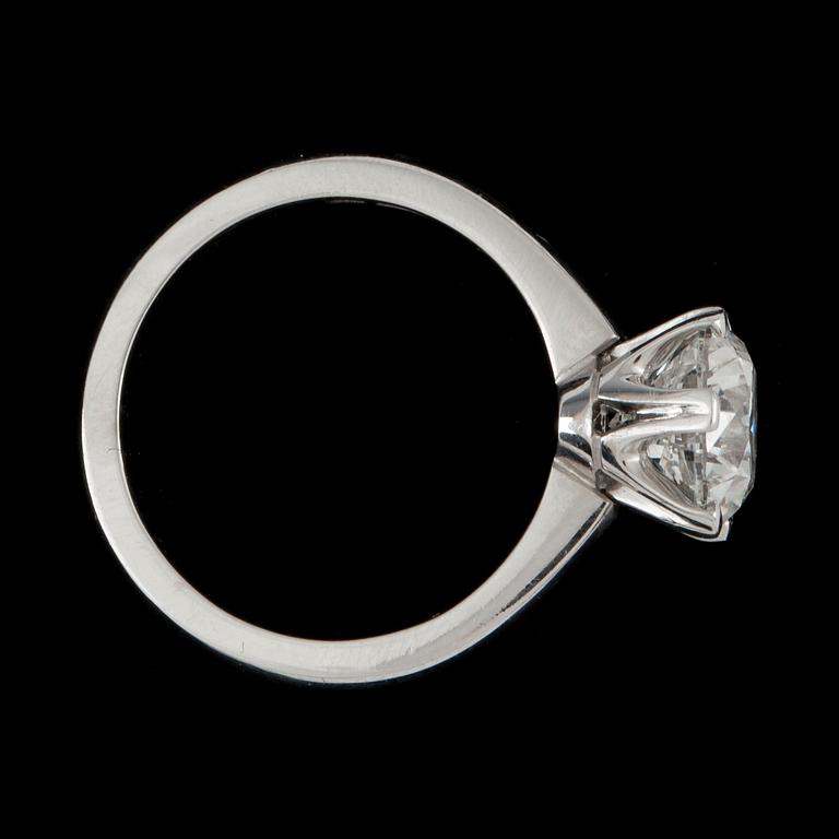 A brilliant cut diamond ring, 3.01 cts.