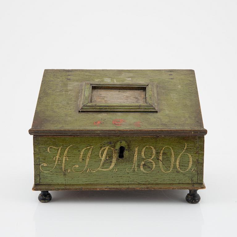 A provincial Swedish painted wooden box, dated 1806.