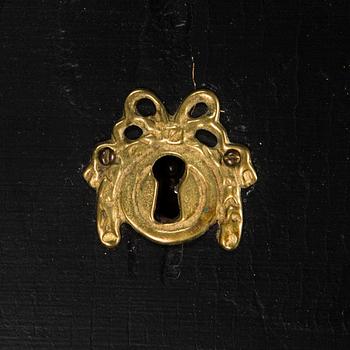 A VITRINE CABINET, ca. 1900.