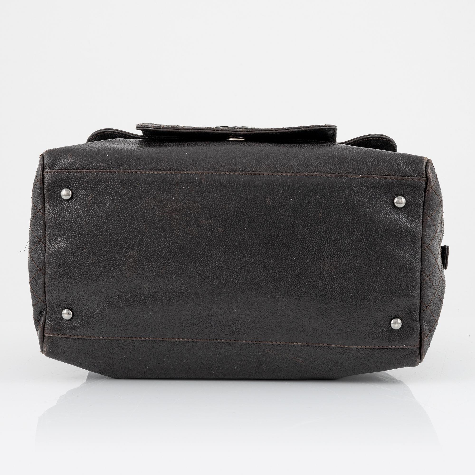 Chanel, A brown caviar leather bag, 2006-2008.