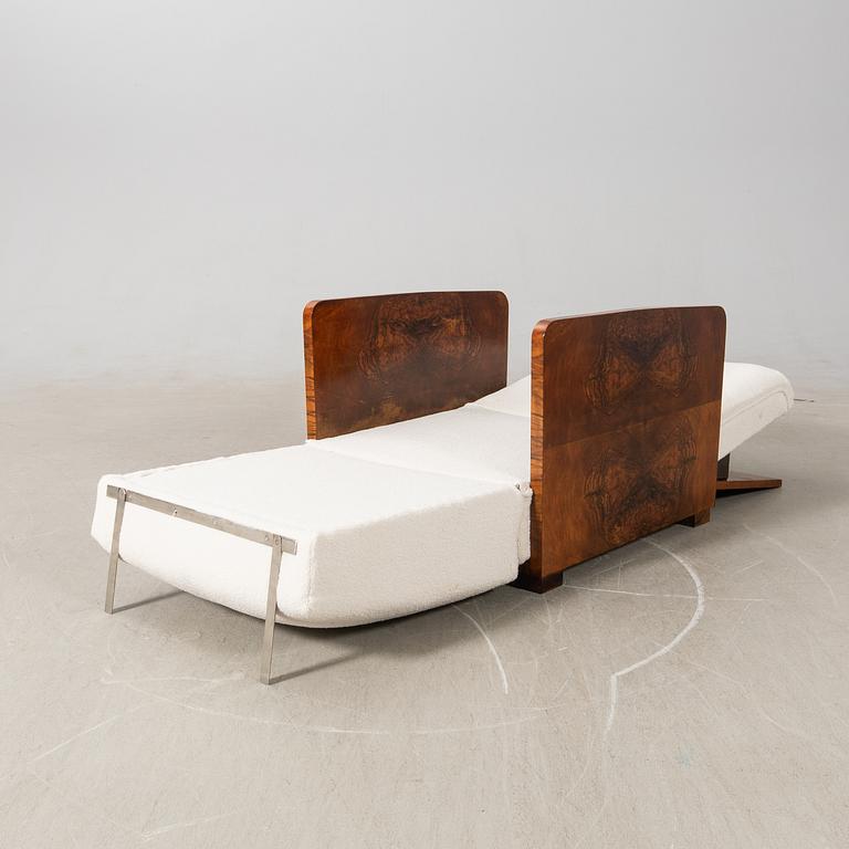 Fåtölj/extra säng Art Deco 1900-talets första hälft.