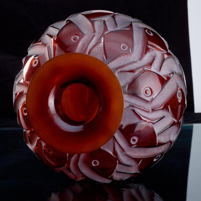 A René Lalique 'Penthièvre/1011' glass vase, model introduced 1928.