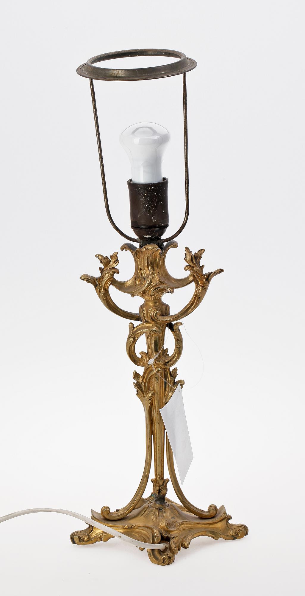 BORDSLAMPA, nyrokoko, sekelskiftet 1900.