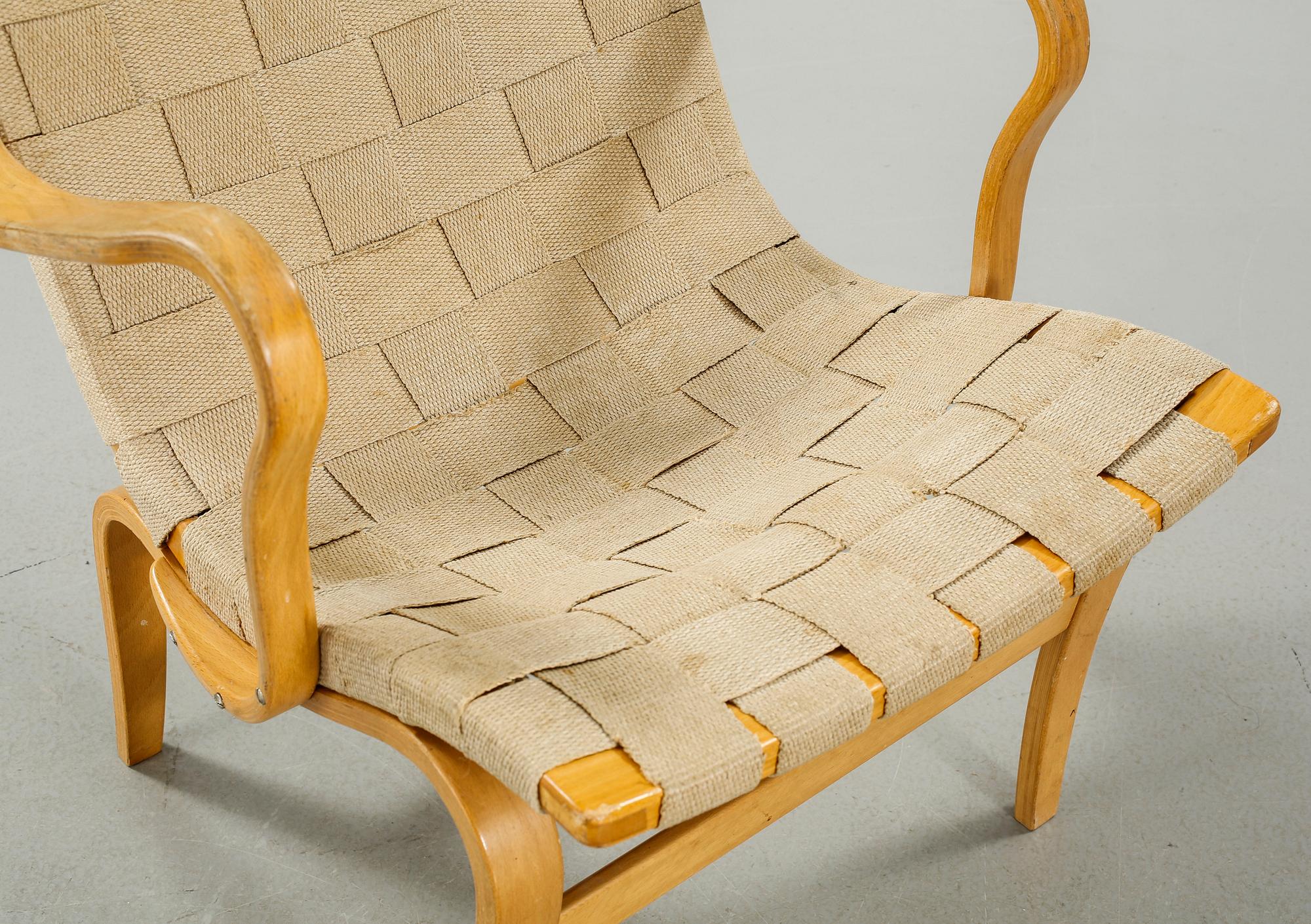 BRUNO MATHSSON, fåtölj, "Eva", Dux, 1900-talets andra hälft.