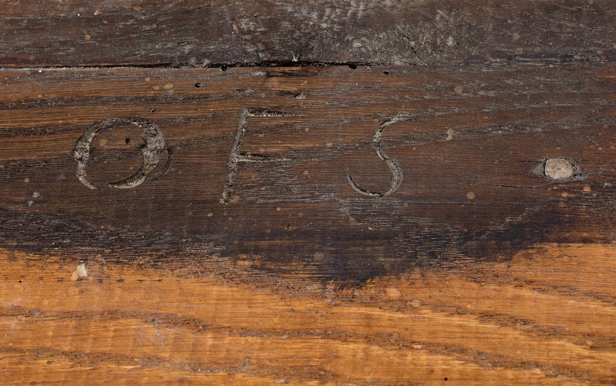 SKÅP, Sverige, barock, 1700-tal, märkt "OFS".