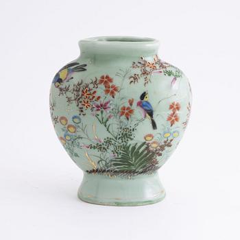 A Seto celadon Vase, Japan, 20th century.