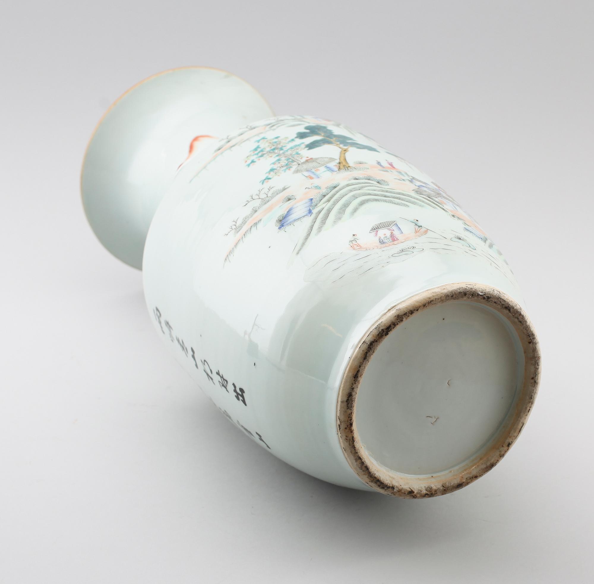 VAS, porslin, Kina, 1800-tal.