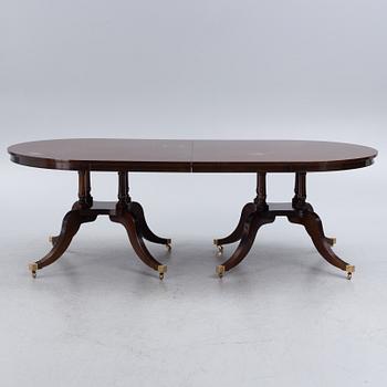 Dining table, Regency style. 20th century.