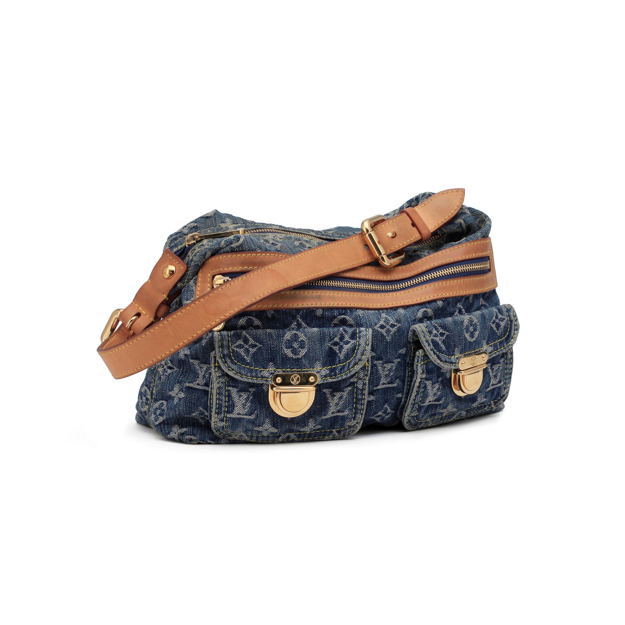 LOUIS VUITTON, a Monogram Denim "Baggy PM M95049" shoulder bag.