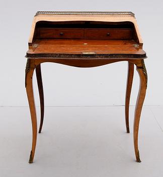 SEKRETÄR, rokokostil, 1800-tal.