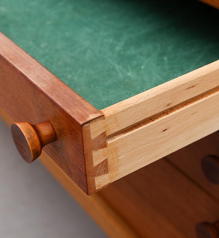 SIDEBOARD, Yngve Ekström, Troeds, 1900-talets andra hälft.