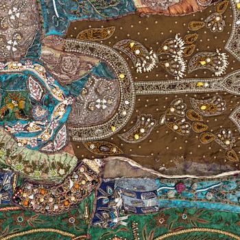 Väggbonad 1900-talets mitt/andra hälft Mellanöstern broderi och applikation, ca 133x162 cm.