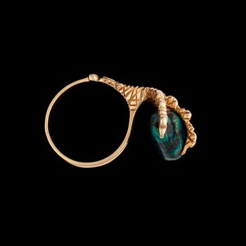 RING, 18 k guld, turkos, utländska stämplar, 1900-talets andra hälft. Tot vikt ca 7 g.