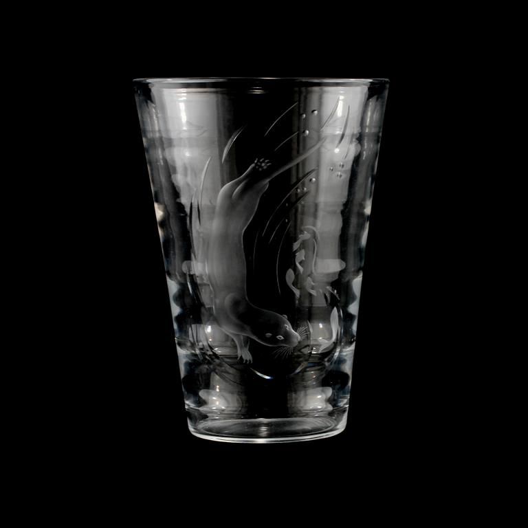 VAS, glas, omkring 1900-talets mitt/andra hälft.