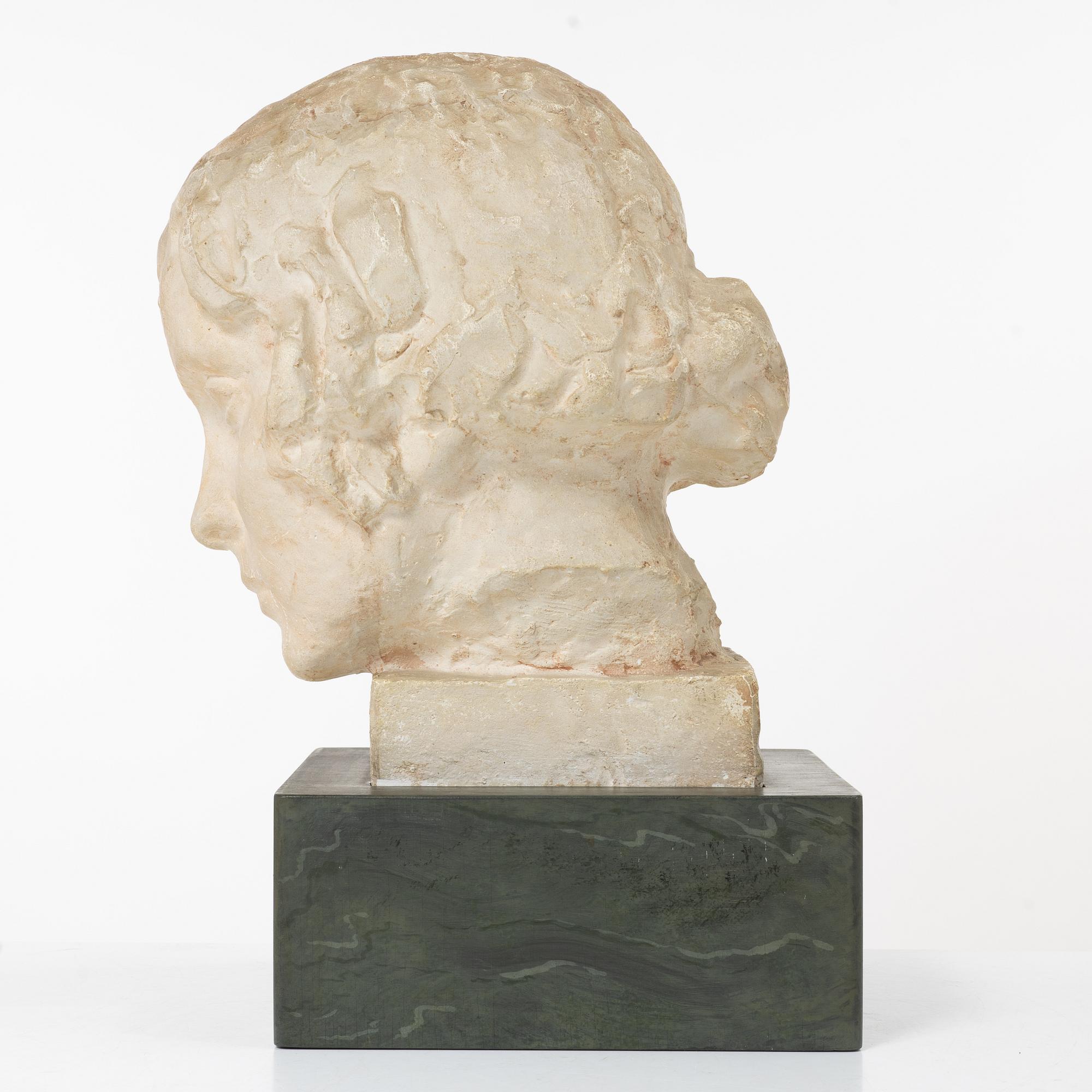 Wäinö Aaltonen, Bust.