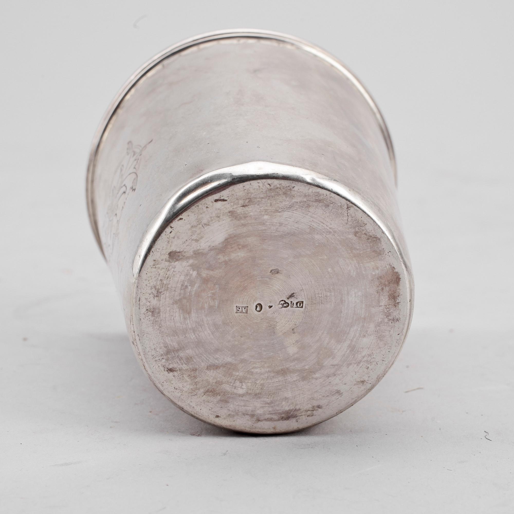 BÄGARE, silver, otdliga mästarstämplar, Stockholm, 1879. Vikt 101 gram.
