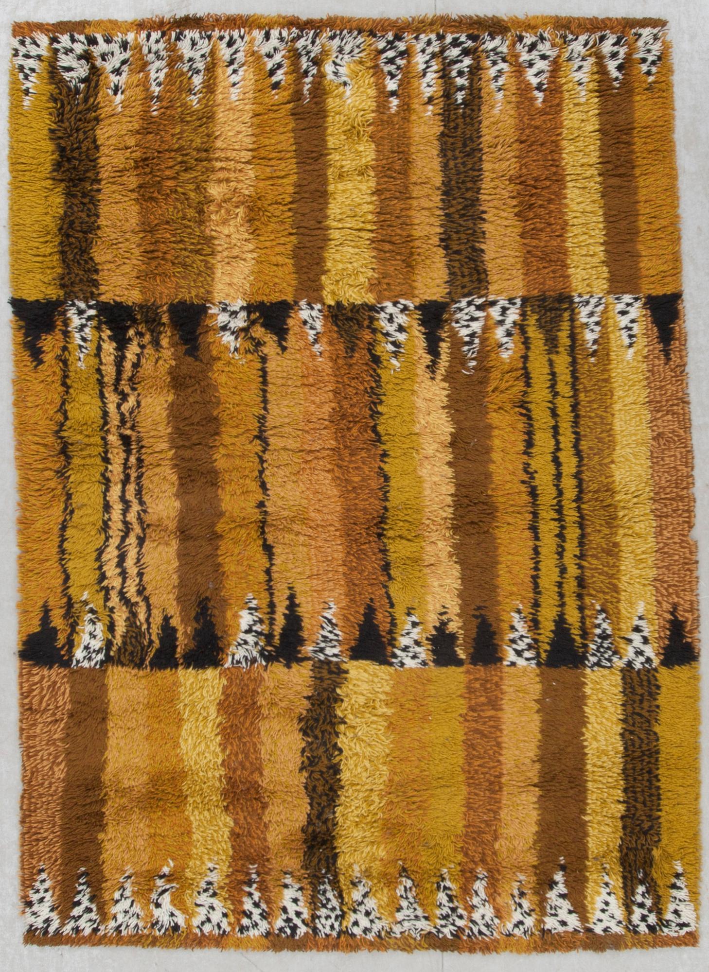 MATTA, rya, "Stegeborg", Marianne Richter. 1900-talets mitt. Ca 193 x 138 cm.