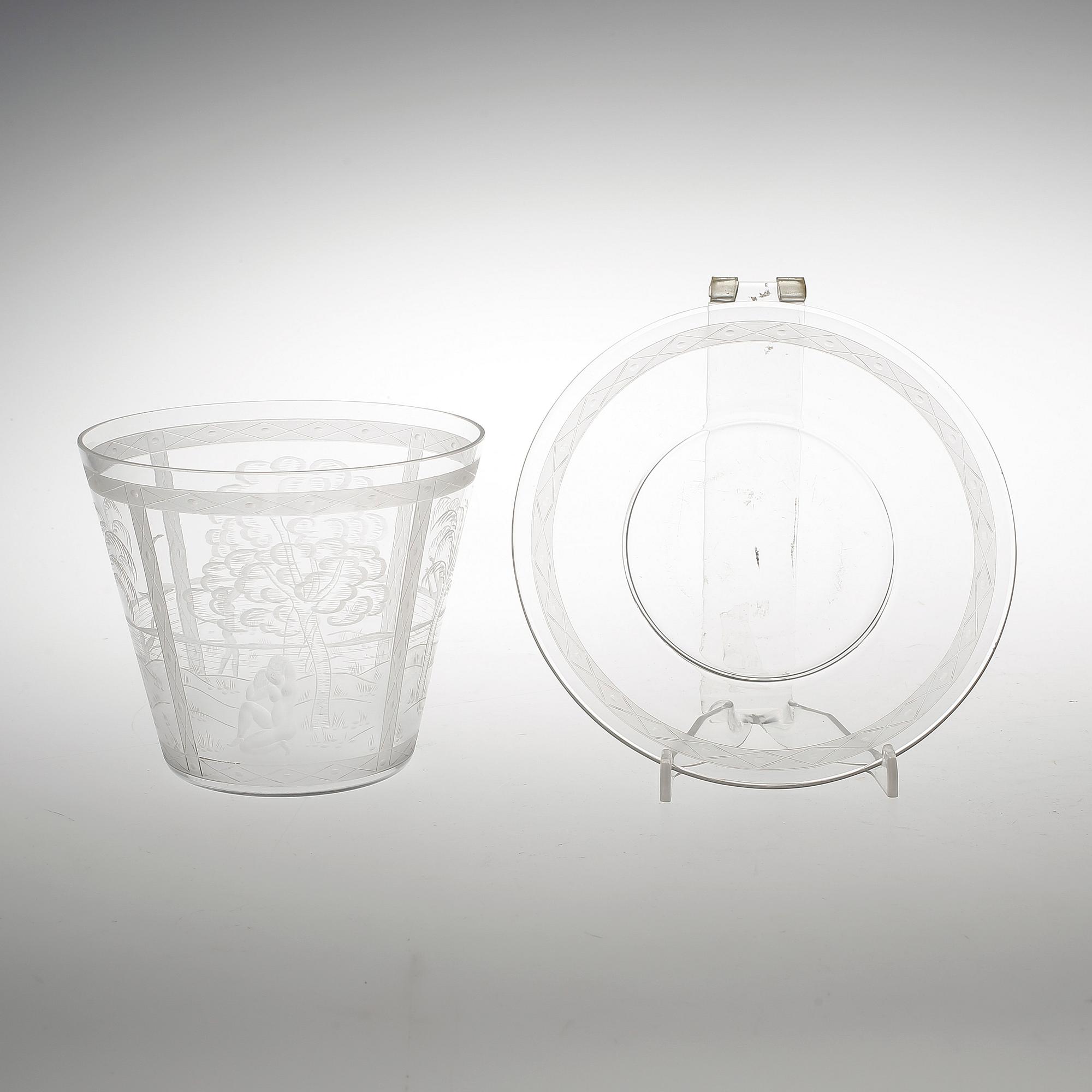 SKÅL med FAT, glas, Edward Hald, Orrefors, signerad och daterad 1925.