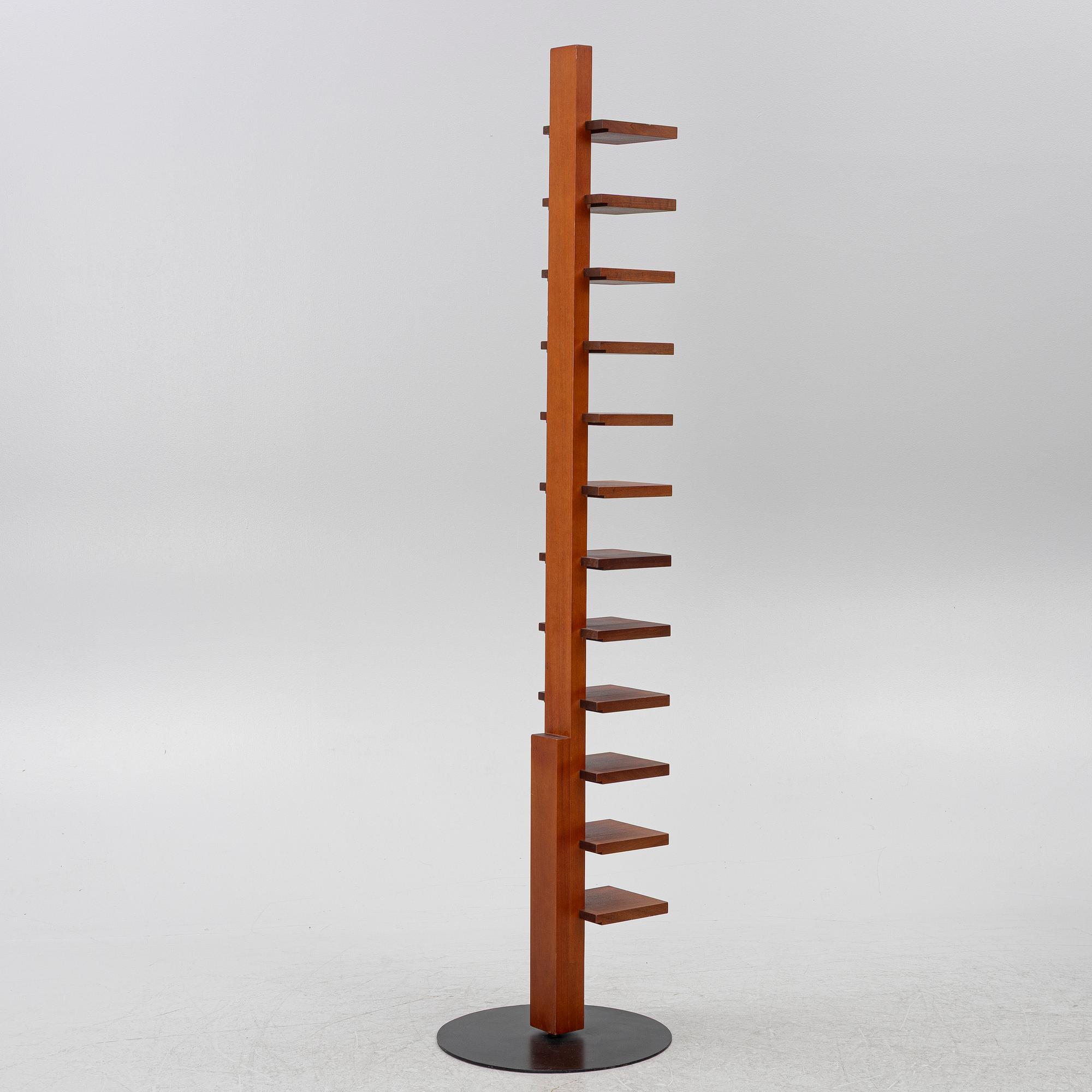 John Kandell, hylla, "Pilaster", Källemo.