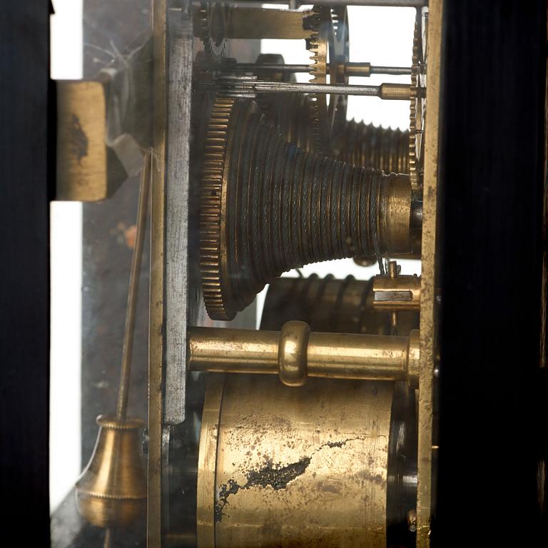An English mid 18th century bracket clock by John Richard, London.