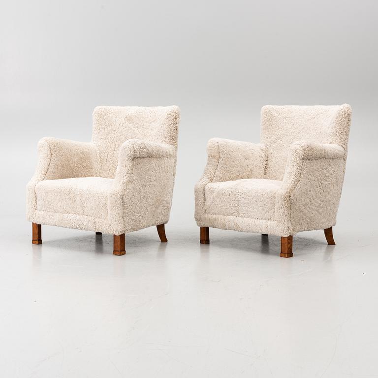 Pair of armchairs, Swedish Modern, mid-20th century.