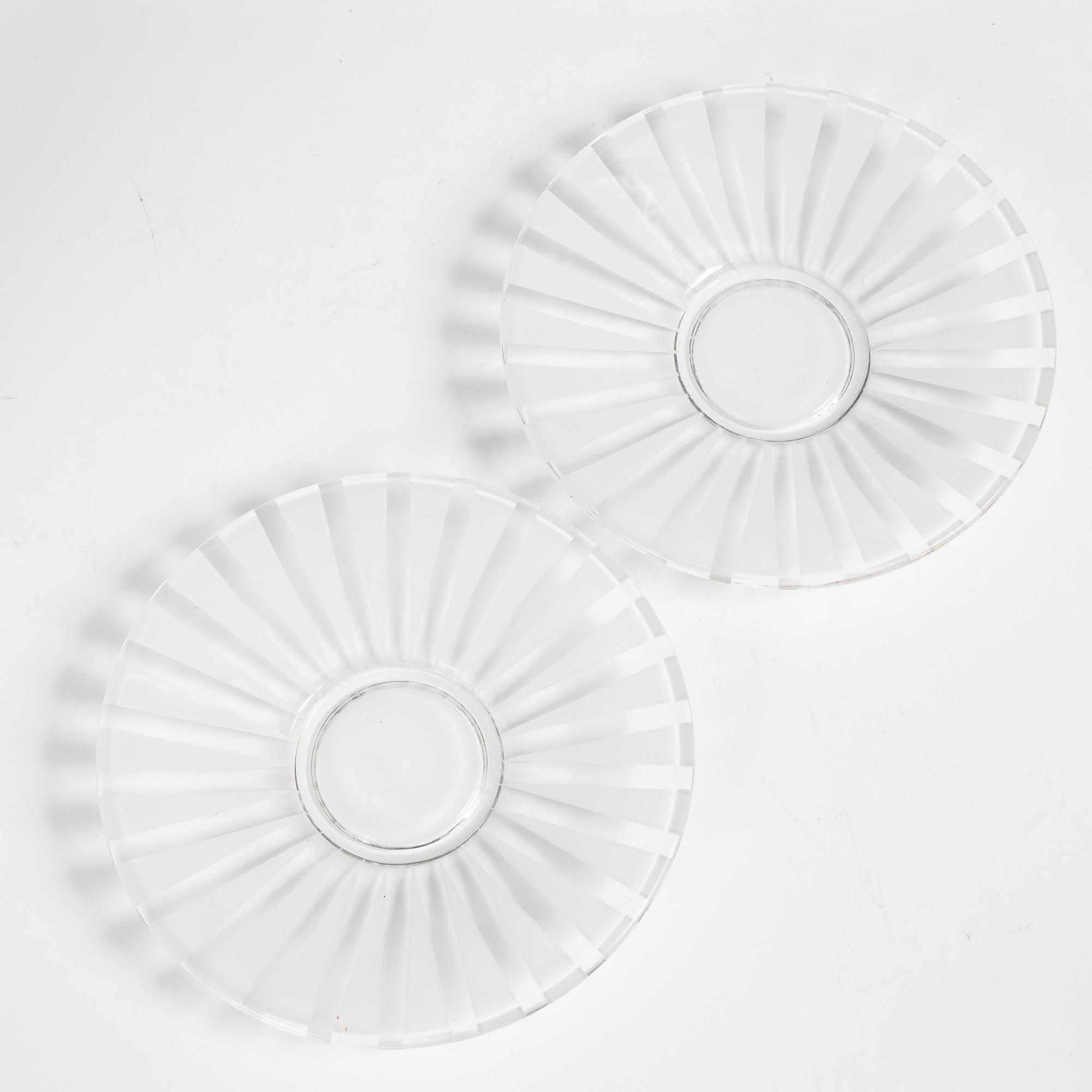 Bengt Orup, a 13-piece 'Strikt' glass service, Johansfors, mid-20th Century.