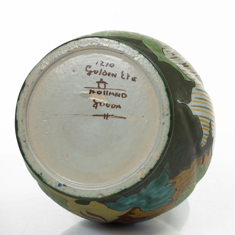 Desk set, 4 pieces, ceramic, bl a "Crocus", Gouda, Netherlands.