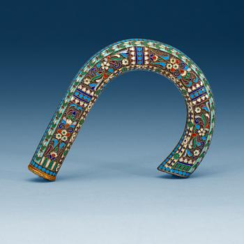 861. A Russian 20th century silver and enamel handle, Moscow 1908-1917.