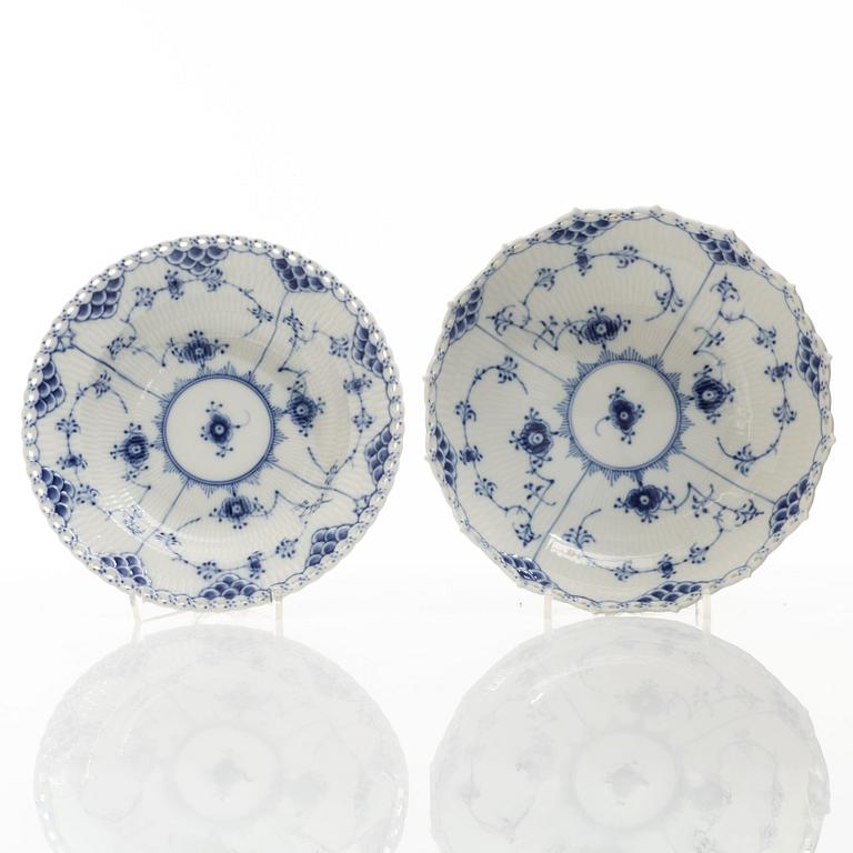 Dinner service, 45 pieces, porcelain, "Blue Fluted", Royal Copenhagen, Denmark.