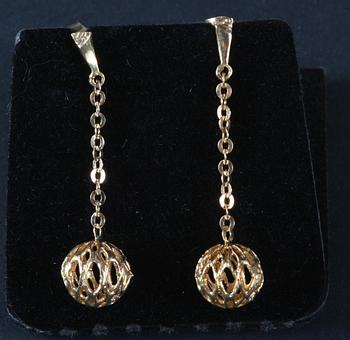 ÖRHÄNGEN, guld 18K.
