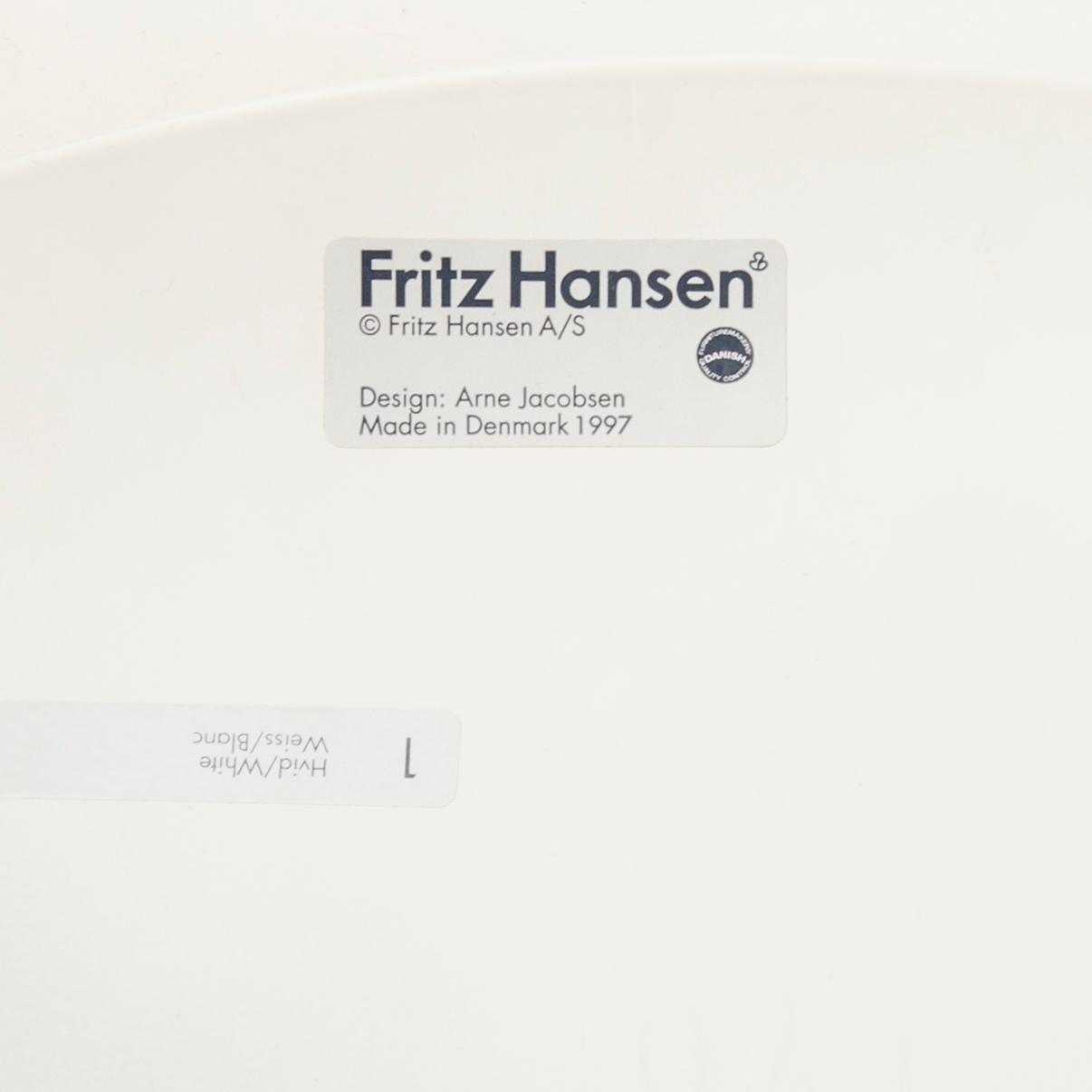 Arne Jacobsen, stolar 4 st, "Myran" för Fritz Hansen, Danmark 1990-tal.