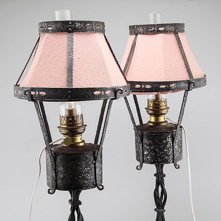 A pair of table lamps from the first half of the 20th century.