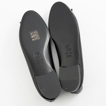 Chanel, ballerinaskor, storlek 35 1/2C.