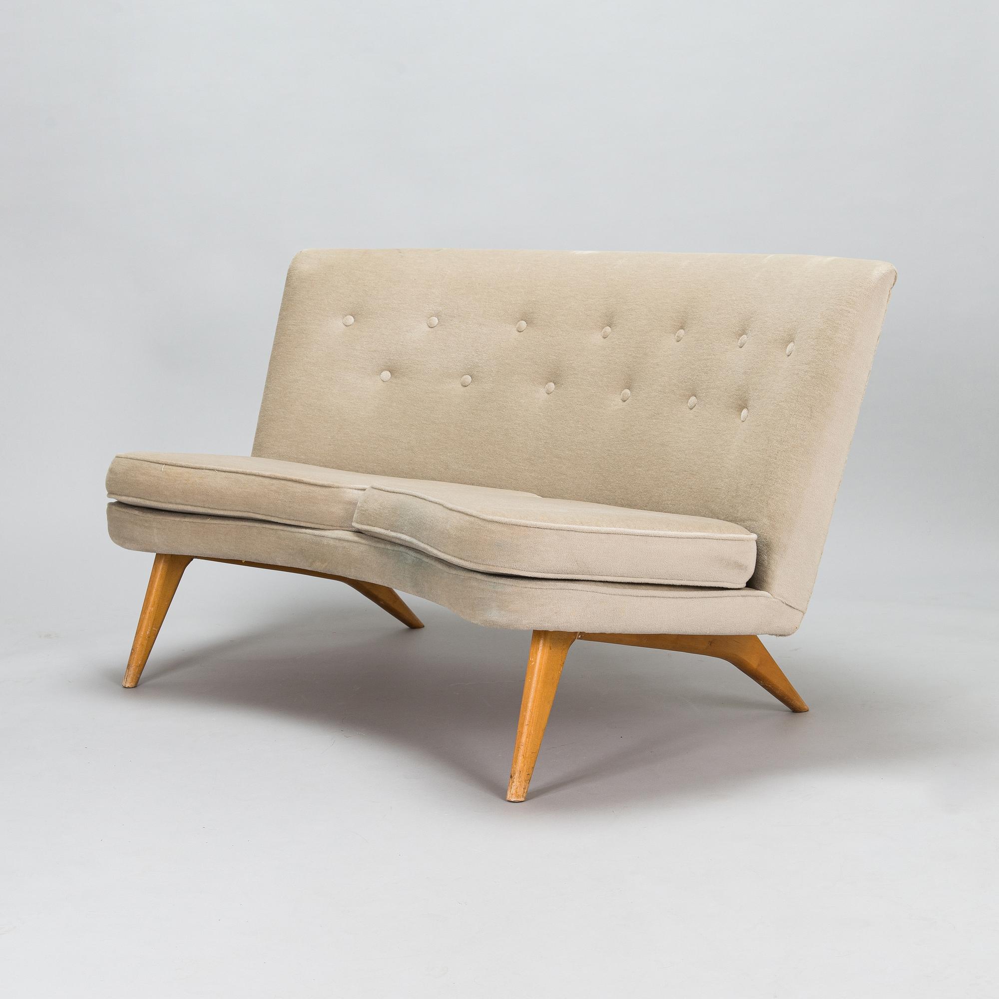 Carl Gustaf Hiort af Ornäs, a 1950s 'Kim' sofa for Puunveisto Oy.