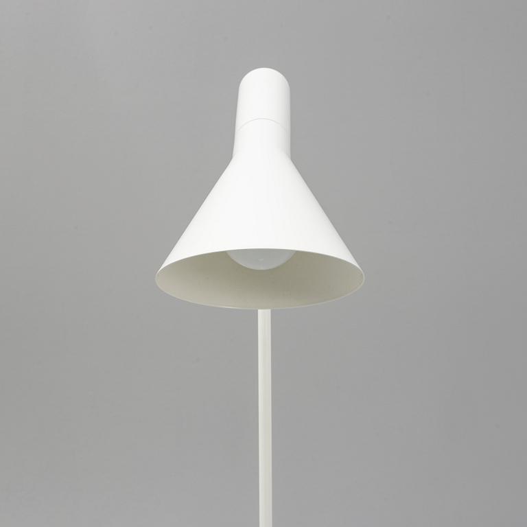 Arne Jacobsen, floor lamp, "AJ", Louis Poulsen, Denmark.