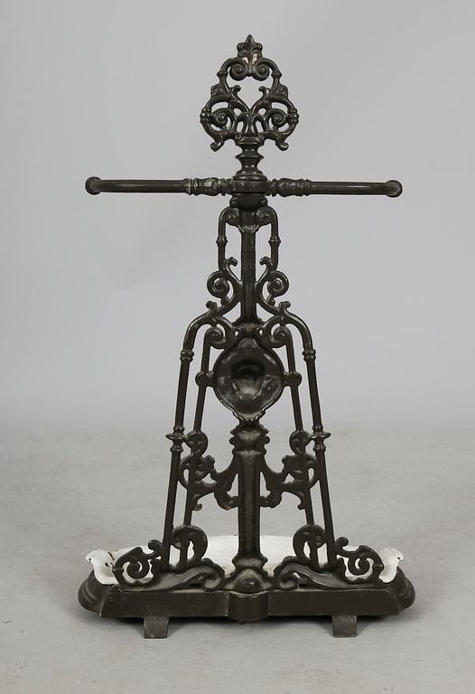 PARAPLYSTÄLL, gjutjärn, 1900-talets första hälft.