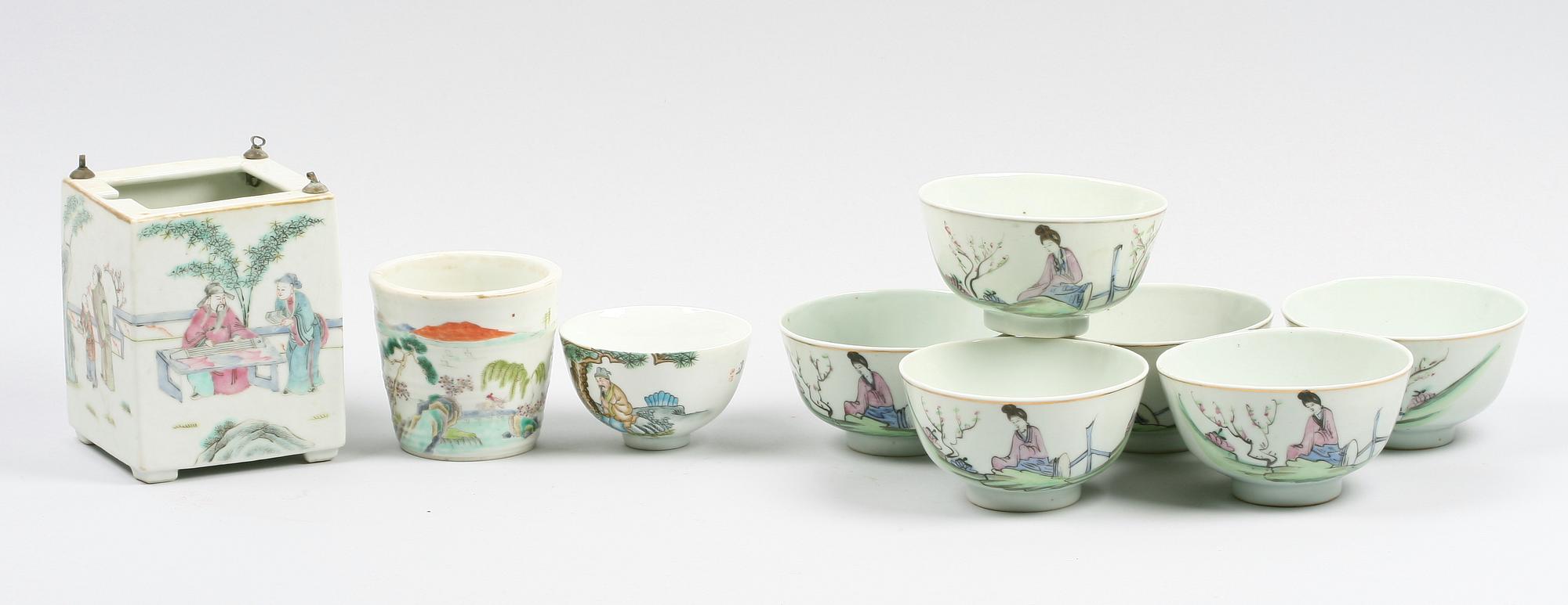 PARTI PORSLIN, 9 delar, Kina 1900-talets första hälft.