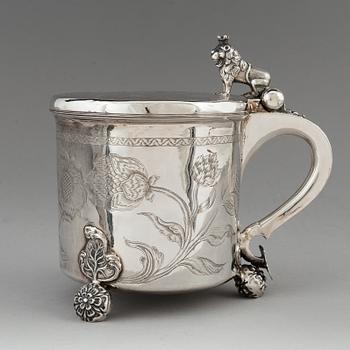 A Norwegian 17th century parcel-gilt silver tankard, mark of Hans Jorgensen Bull (Trondhjem 1660-1684).