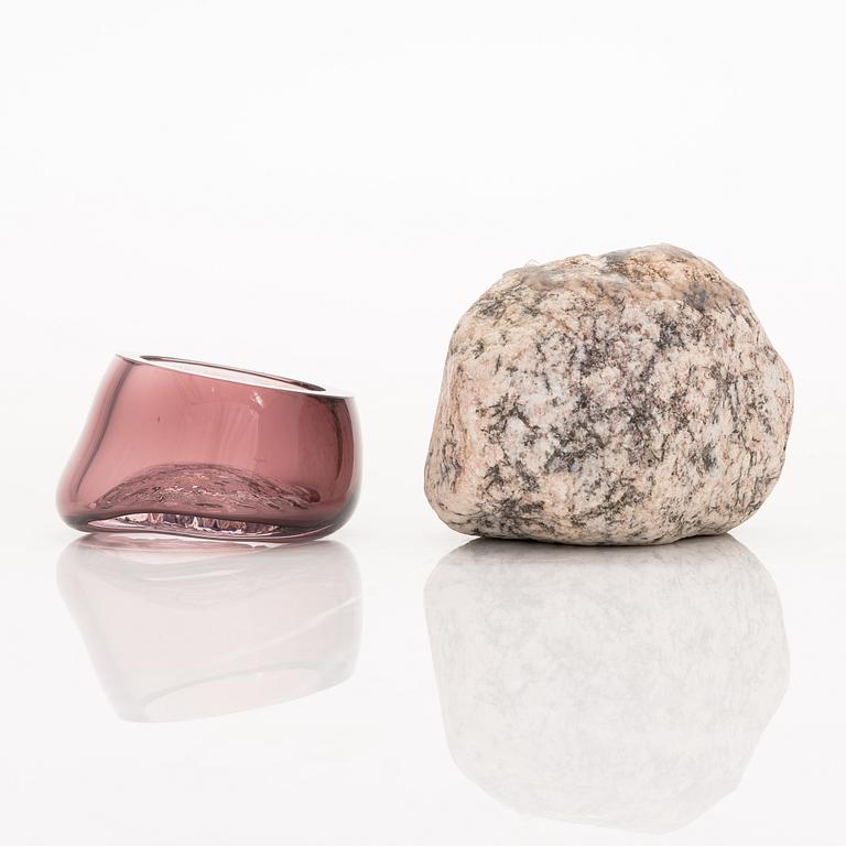 Marja Hepo-aho, glass sculpture 'Finally together' signed Marja Hepo-aho 2015, Glass Studio Mafka&Alakoski Riihimäki.
