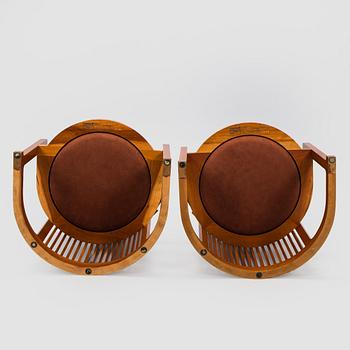 Frank Lloyd Wright, käsinojatuoleja, 4 kpl, mallinumero 606, ”Barrel”, Cassina.
