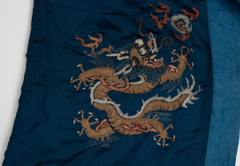 A Chinese embroidered silk robe, Qing dynasty, 19th Century.