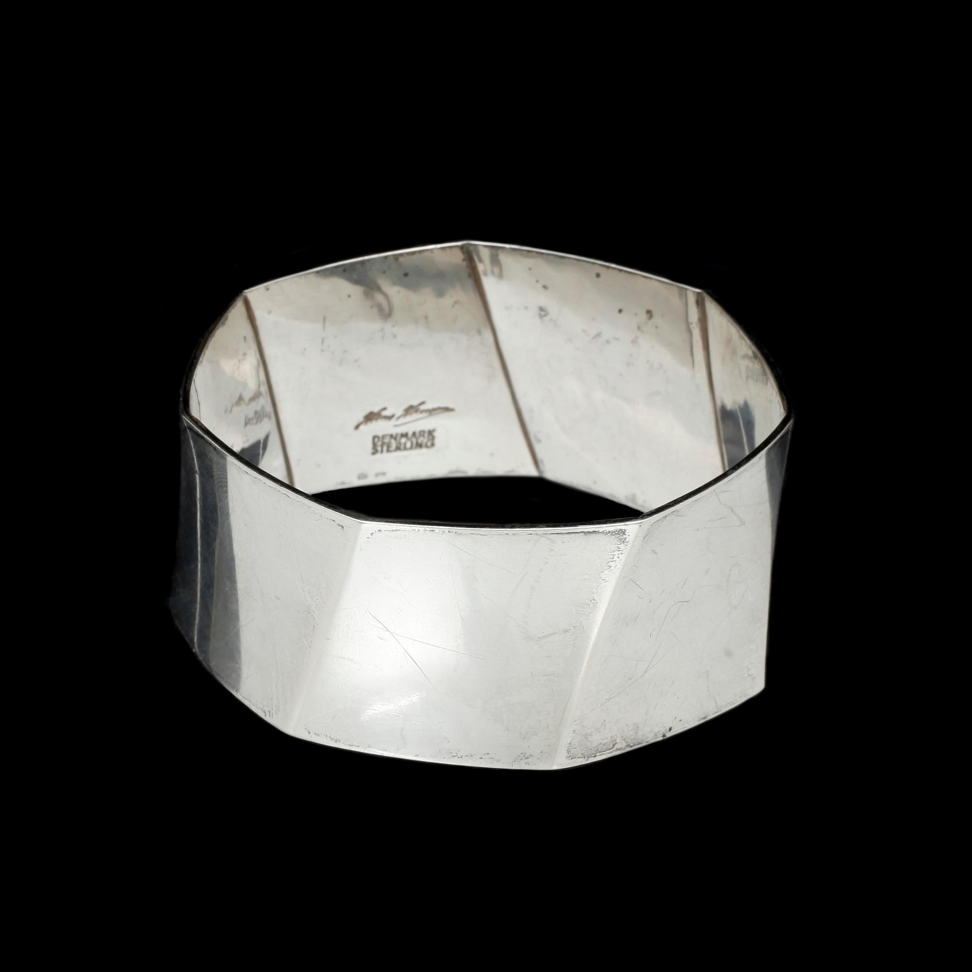 ARMRING, sterlingsilver, Hans Hansen, Danmark, vikt 73g.