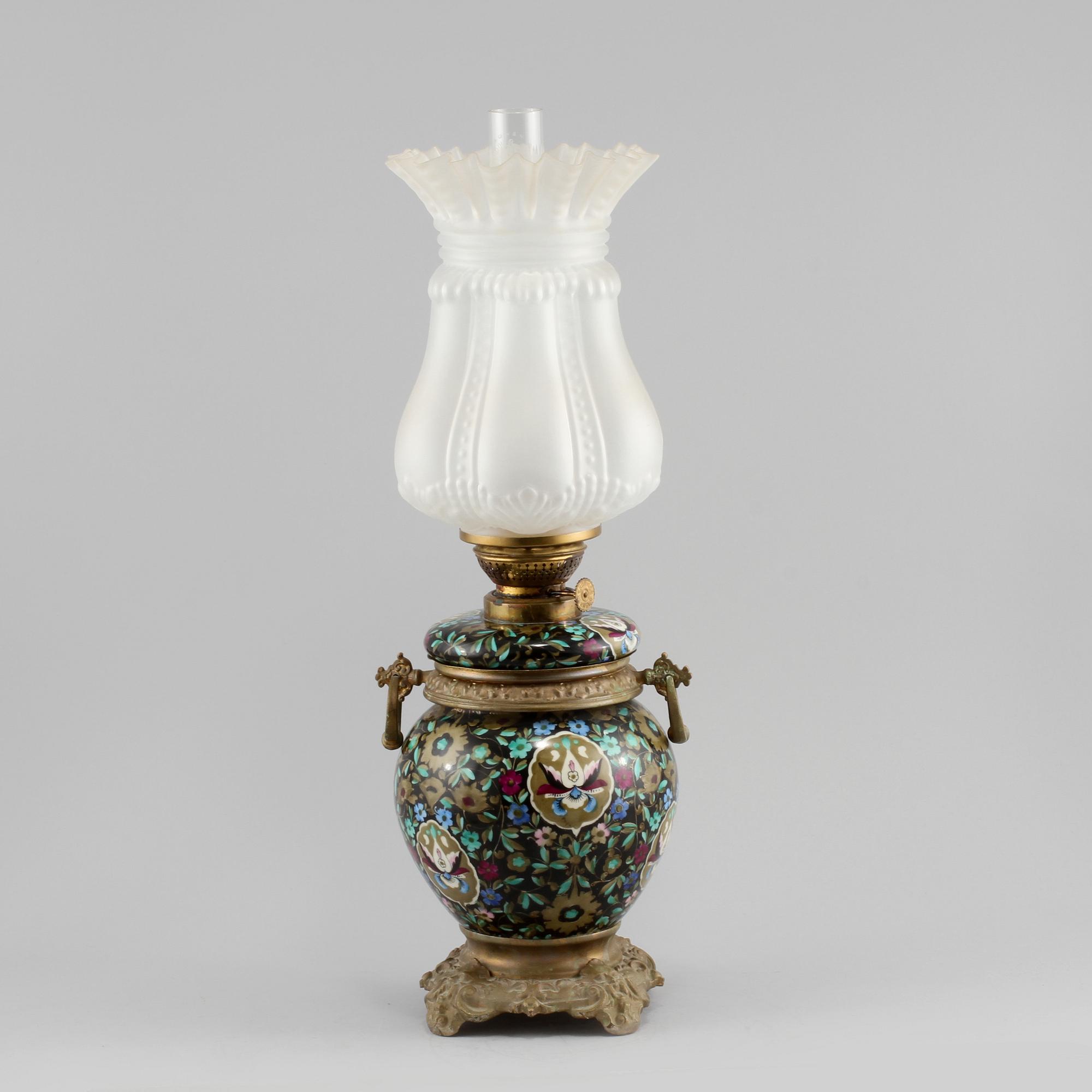 BORDSFOTOGENLAMPA, omkring sekelskiftet 1800/1900.